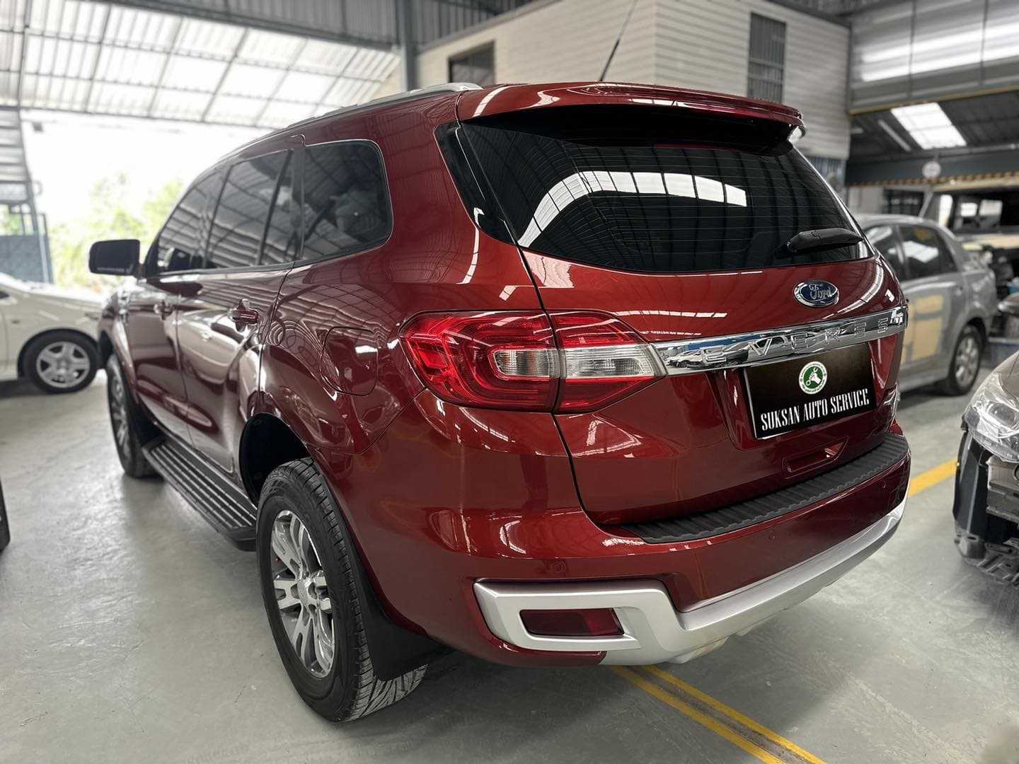 แก้สีเสื่อมสภาพ สีนกแก้ว 2K