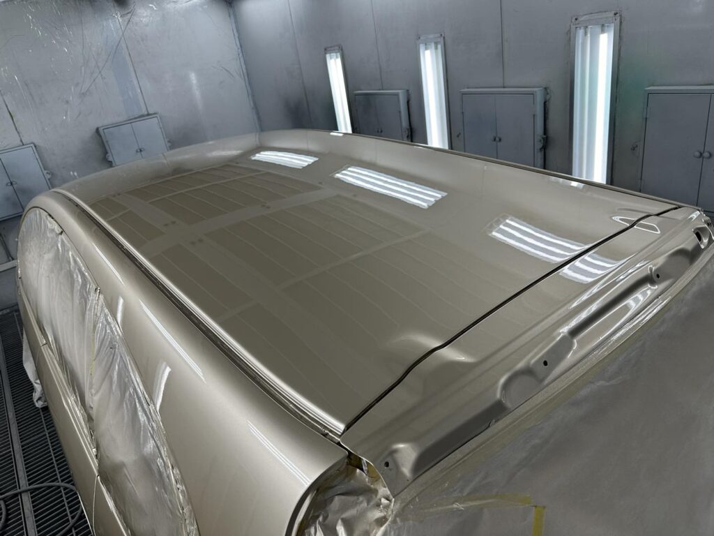 แก้สีเสื่อมสภาพ สีนกแก้ว 2K 2 - Suksan Auto Service แก้สีเสื่อมสภาพ สีนกแก้ว 2K